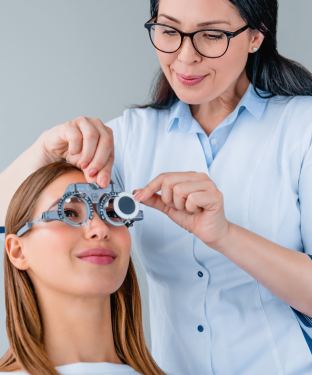 New Patients at Aesthetic Eye & Surgical Arts, Oculoplastic Surgeon Located in Sarasota, FL